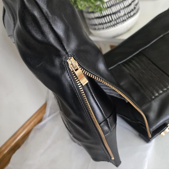 NWT Azalea Wang Victoria Knee High Wedge Boots Black Size 10 - Picture 10 of 12